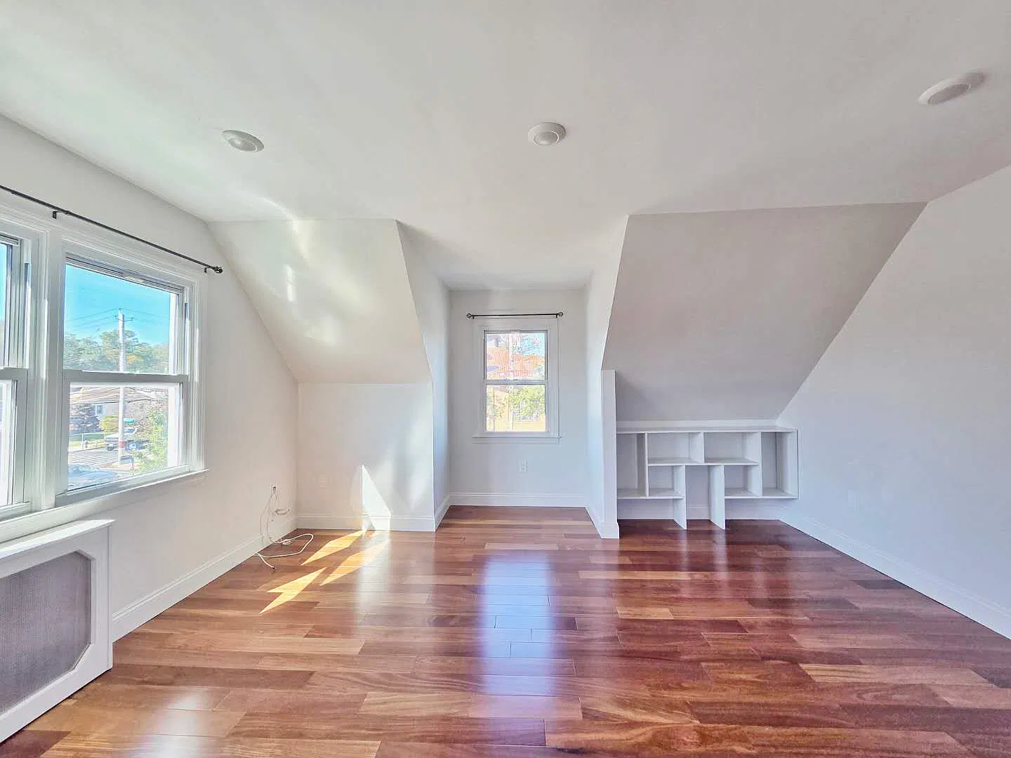 1 bed, 800 sqft, $1,750 — Photo 2