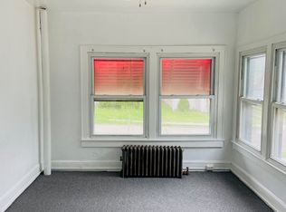87 Jewett St, Akron, OH 44305
