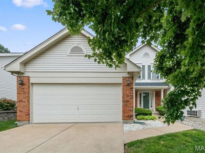 7297 Tournament Dr, Saint Louis, MO, 63129