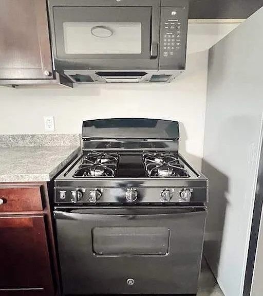 4320 S Brook St #5 — Photo 3