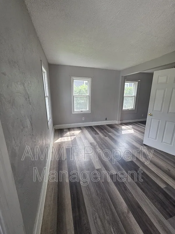 1 bed, 1.0 bath, 435 sqft, $1,000 — Photo 4