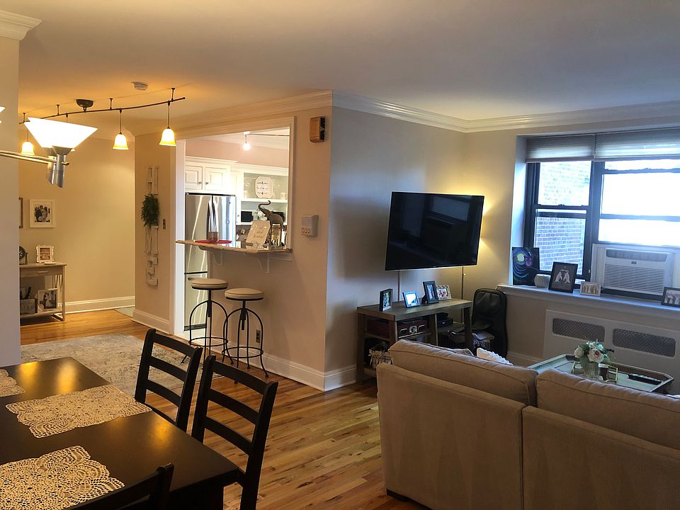 1st image of 58 Grace Ave APT 2G