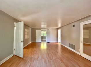 2532 Maffett St, Muskegon Heights, MI 49444