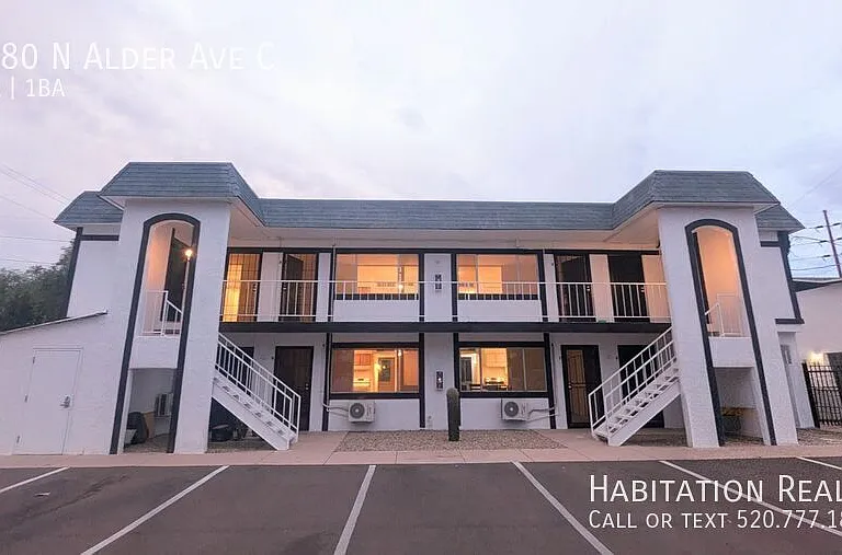 1180 N Alder Ave #C — Photo 11