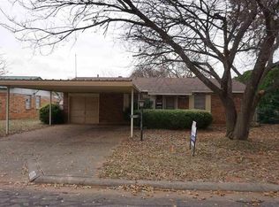 1111 Ruby Rd, Burkburnett, TX 76354