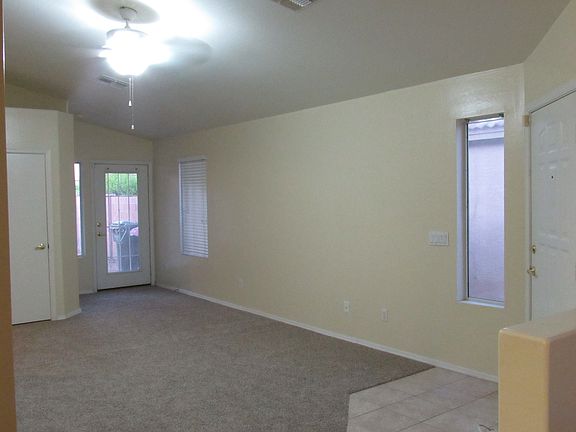 5th image of 4608 E Windsong Dr