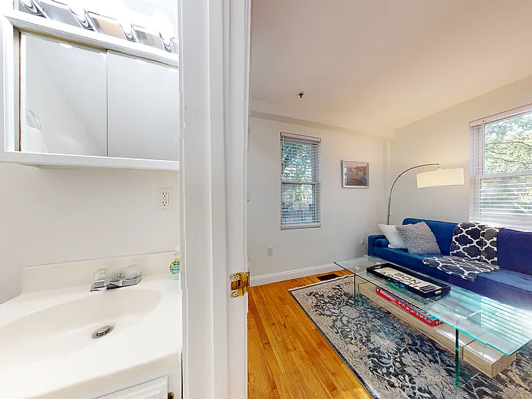 23 Jay St #D — Photo 10