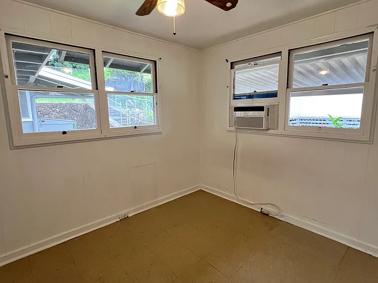 630 Hooiki St — Photo 3