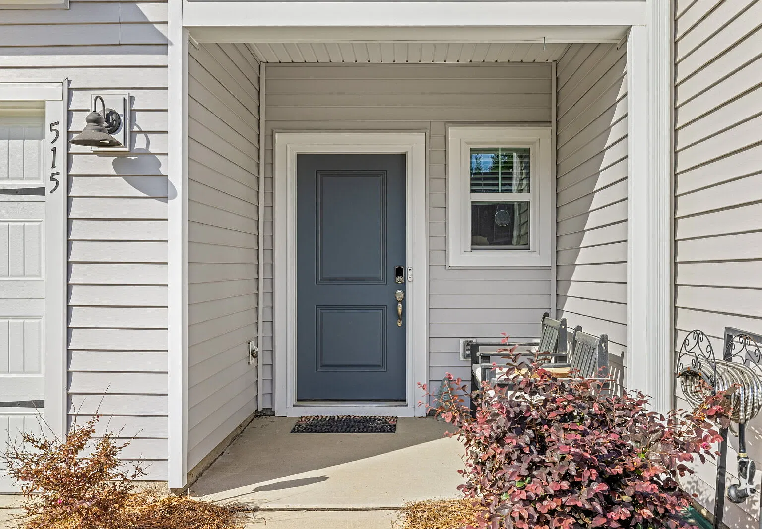3 bed, 2.5 bath, 1438 sqft, $2,300 — Photo 3