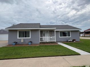 304 9th Ave, Fulton, IL 61252