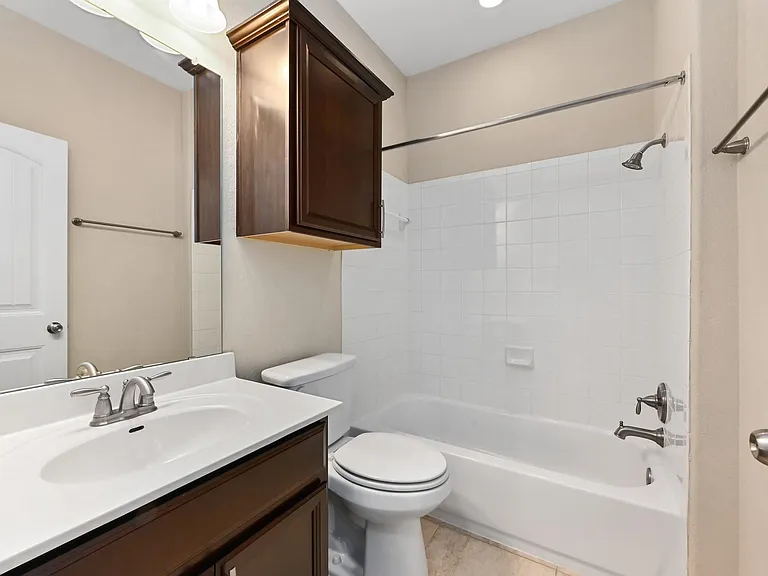 full guest bathroom upstairs