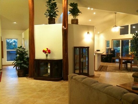 3rd image of 71-1437 Puu Kamanu Ln
