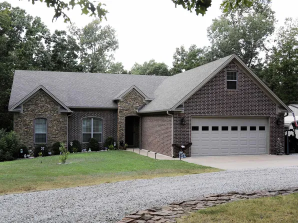 1205 Plantation Dr E, Heber Springs, AR 72543