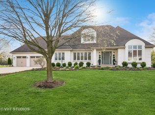 1S341 Cantigny Dr, Winfield, IL 60190