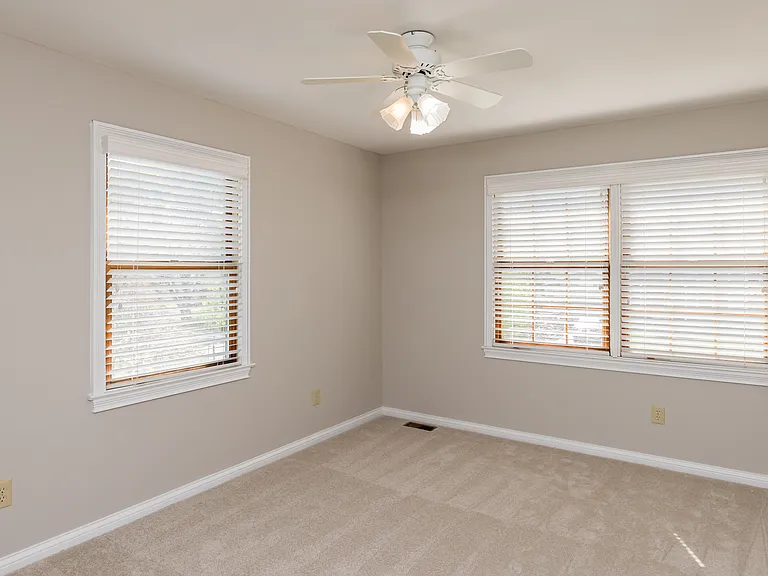 5558 Parker Hill Ln #1 — Photo 37