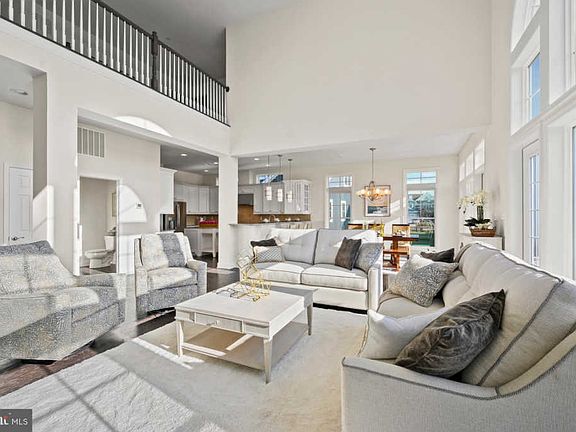 5th image of 33466 Marina Bay Cir