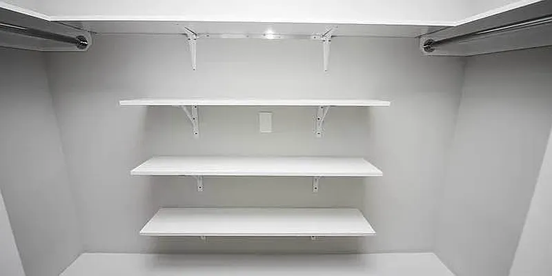 Rented by Compass | media 32