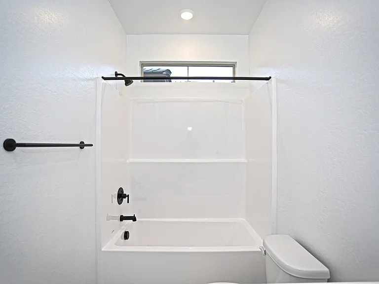 745 W Sparrow Dr — Photo 9