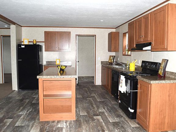 2nd image of 71 Leekville Rd #30