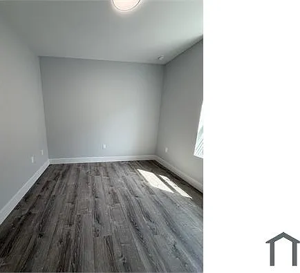 472 Herzl St #2R — Photo 9