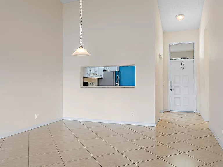 216 Cypress Point Dr — Photo 13