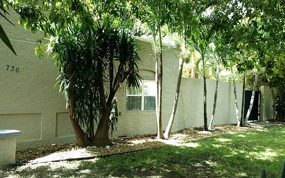 2nd image of 22253 NW 45 St