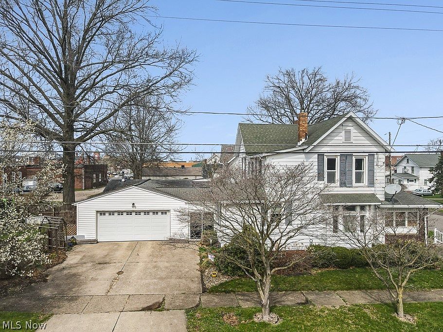1st image of 2145 Cherry Ave