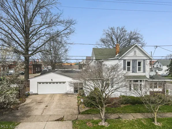 2145 Cherry Ave, Alliance, OH 44601