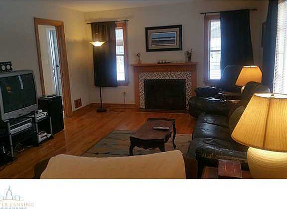 3rd image of 304 E Collingwood Dr