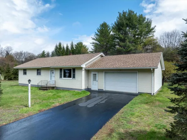 31 Northfield Drive, Springfield, VT 05150