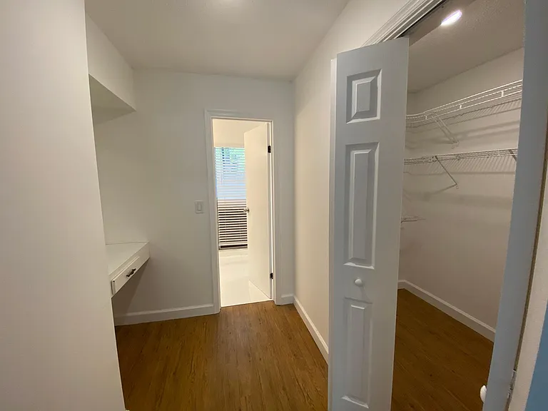 701 SW 75th St #101 — Photo 14