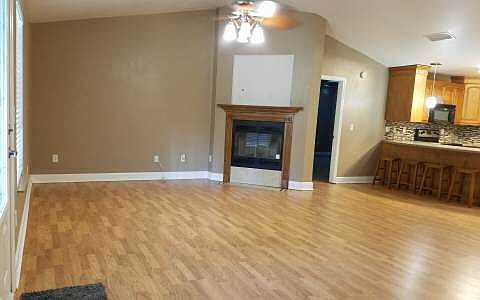 4th image of 12953 92nd St