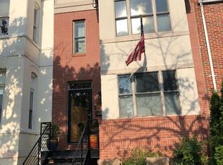 805 7th St NE, Washington, DC 20002