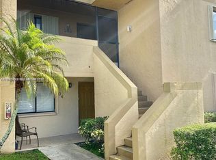 159 Lakeview Dr APT 204, Fort Lauderdale, FL 33326