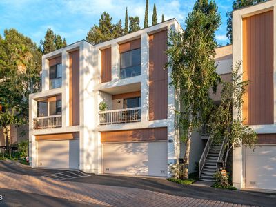 712 Portola Ter, Los Angeles, CA, 90042