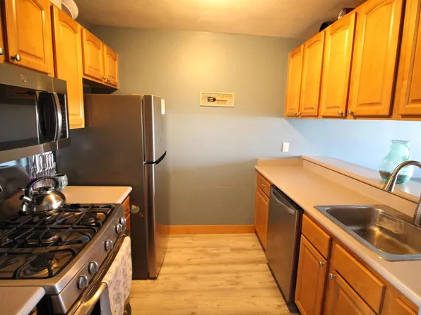 5618 South 27th STREET, Milwaukee, WI 53221