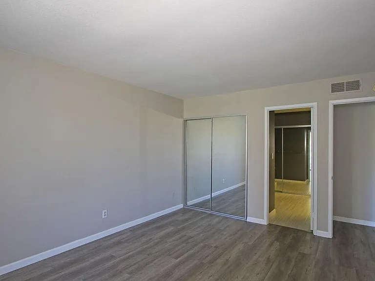 15 Marbella Dr #15 — Photo 14