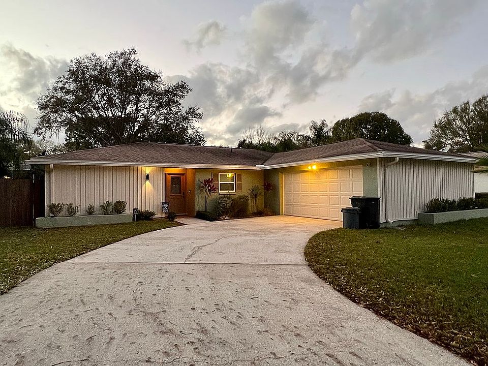 1st image of 3204 Acapulco Dr