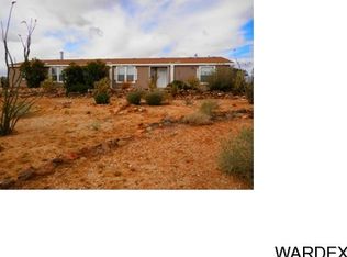 6840 W Chinle Dr, Golden Valley, AZ 86413
