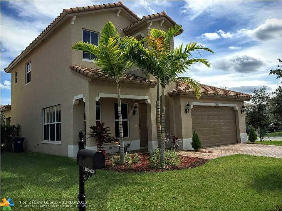 2nd image of 10621 La Placida Dr