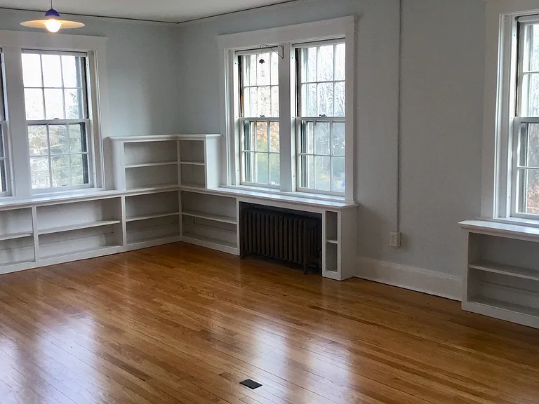 123 South St — Photo 7