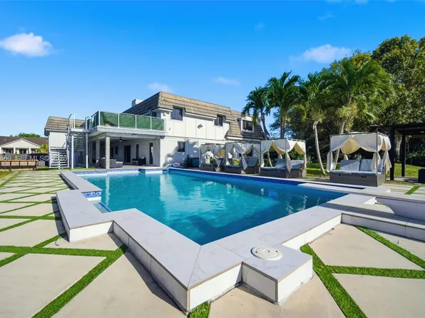 2201 SW 115th Ter, Fort Lauderdale, FL 33325