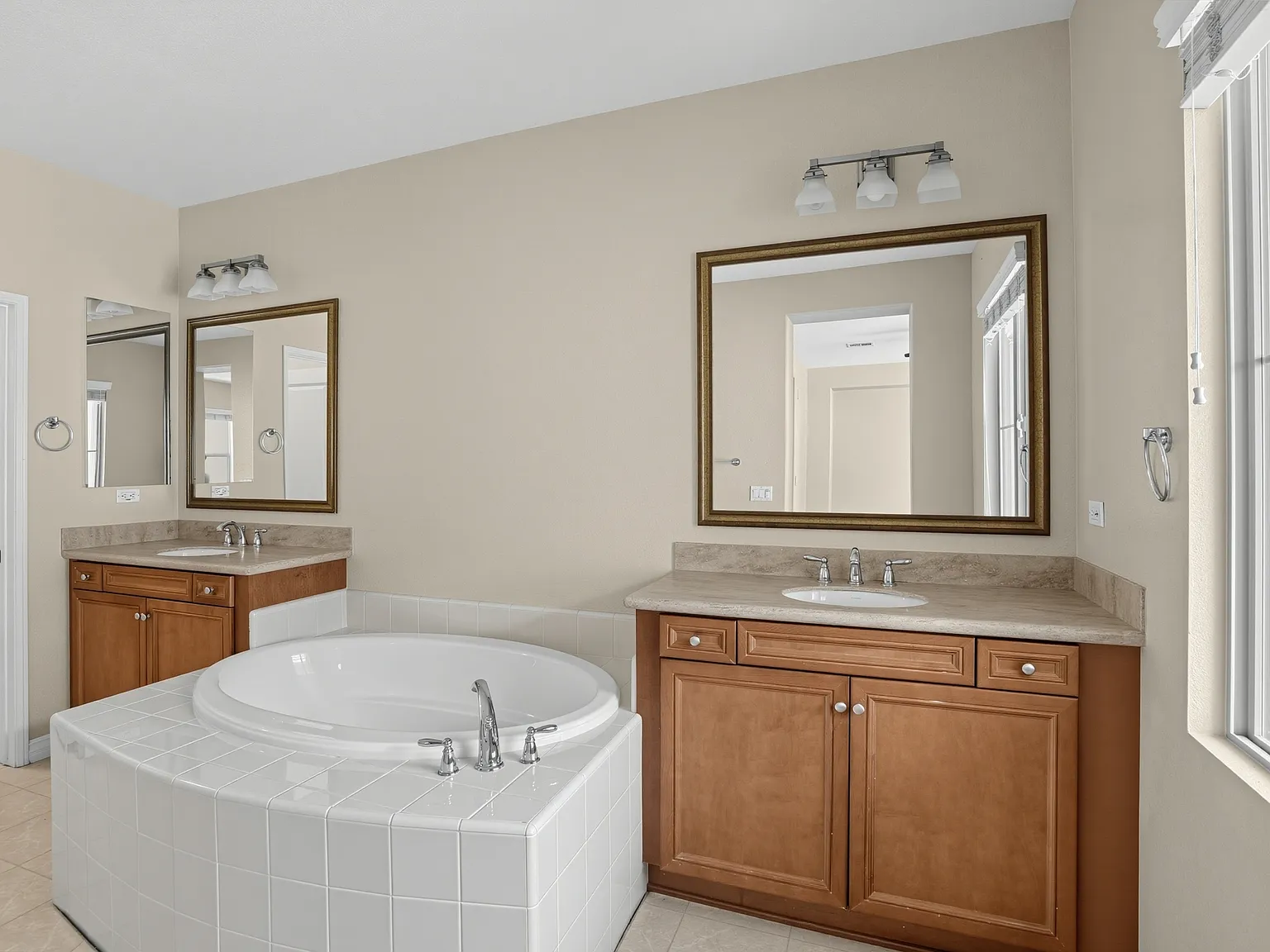 8454 Christopher Ridge Ter - 1 — Photo 4