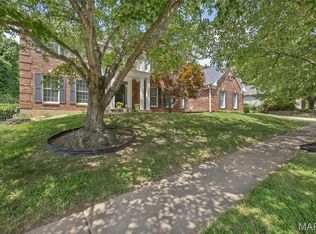 5409 Butler Hill Rd, Saint Louis, MO 63128