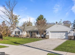 228 Clearview Rd, Hanover, PA 17331