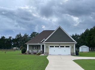 2828 Lakewood Rd, Four Oaks, NC 27524