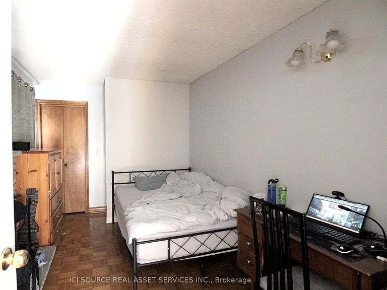 22 Rollingwood Dr #C — Photo 6