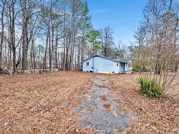 3rd image of 3977 Shore Dr