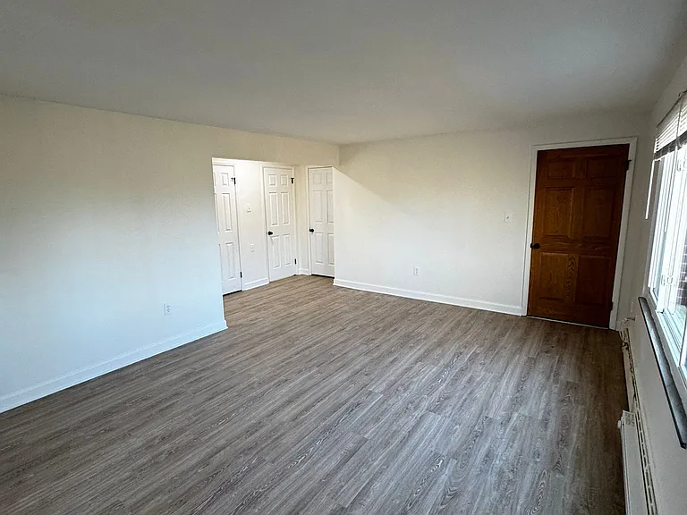 16 Barrington Rd #2W — Photo 12