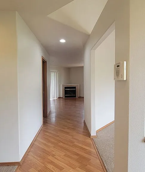 3267 NE Grandhaven Dr — Photo 18